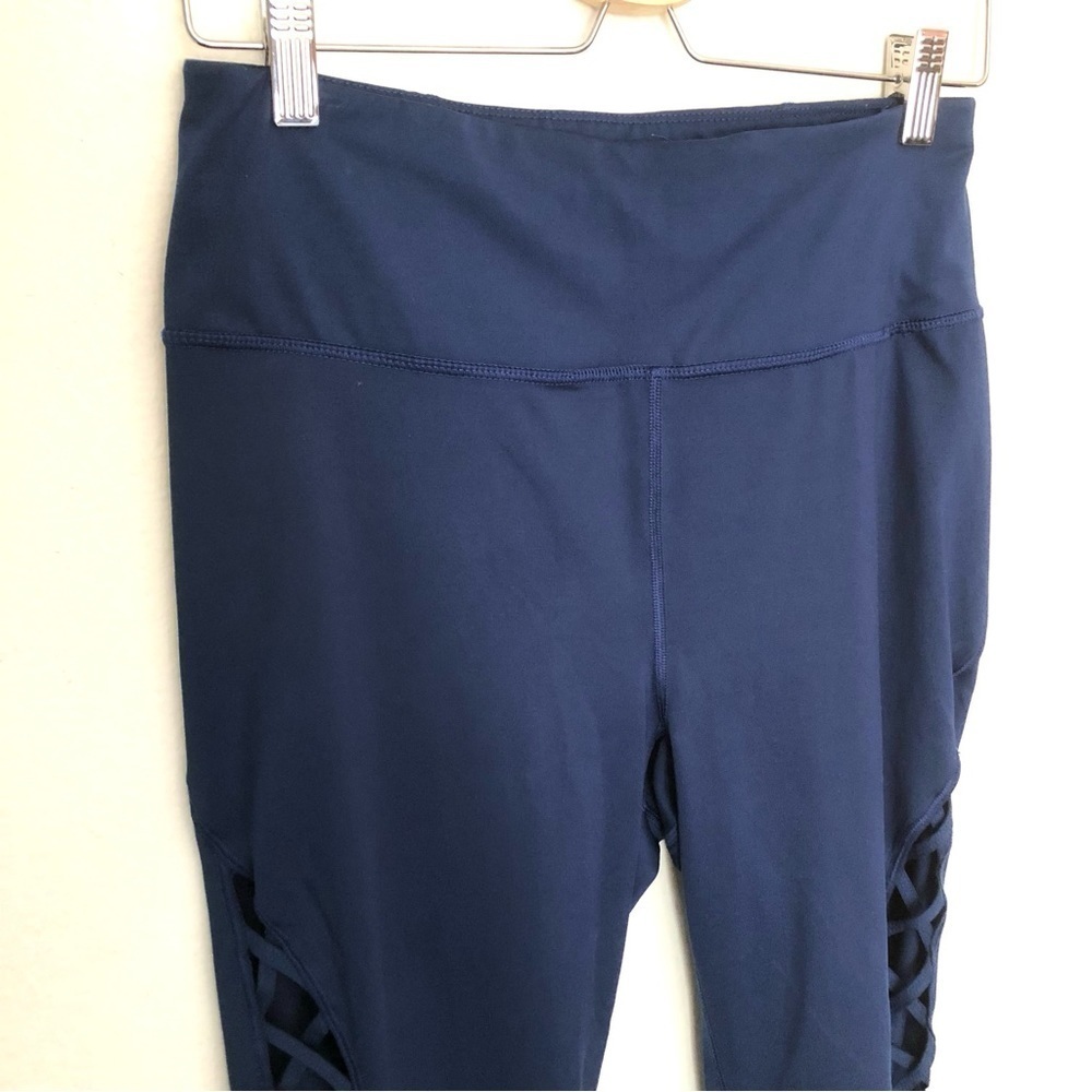 Avia Criss-Cross Leggings Size 8-10 - Picture 4 of 9
